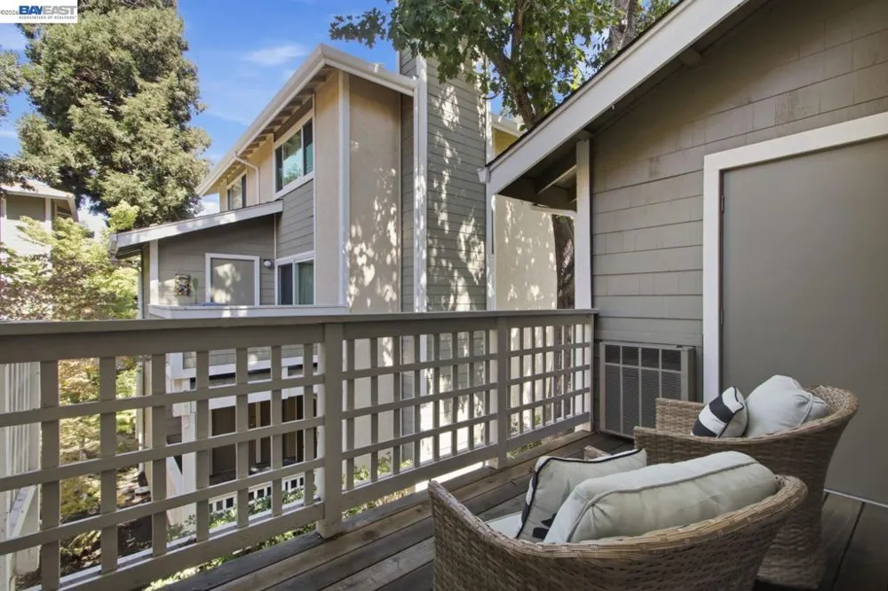 2627 Oak Rd #B Walnut Creek, CA 94597