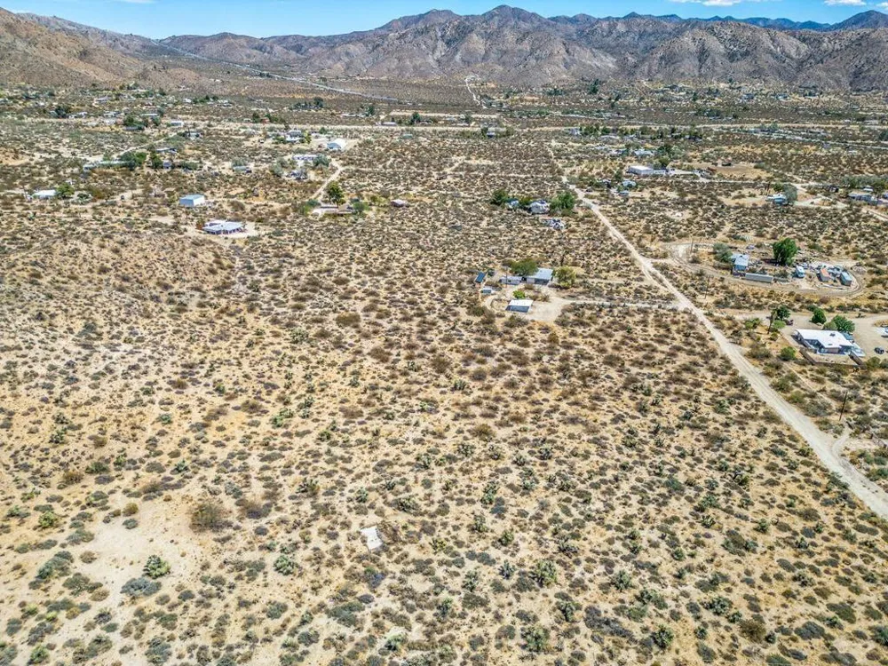 51944 Northridge Road Morongo Valley, CA 92256
