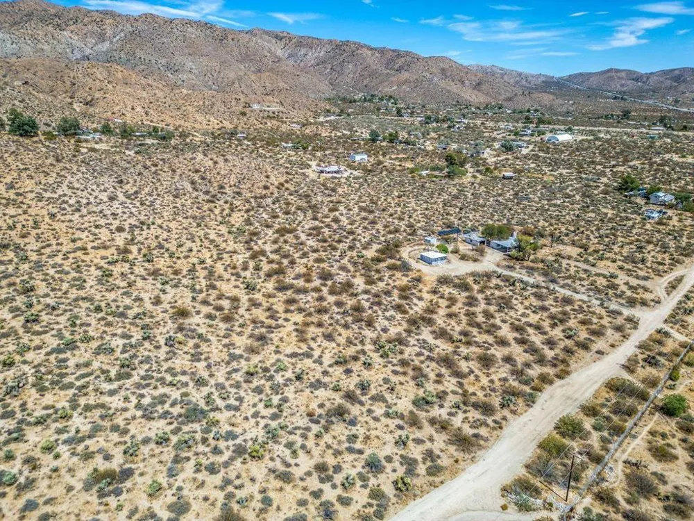 51944 Northridge Road Morongo Valley, CA 92256