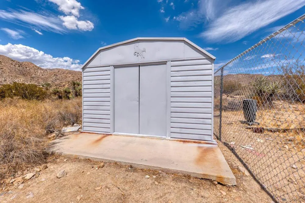 51944 Northridge Road Morongo Valley, CA 92256