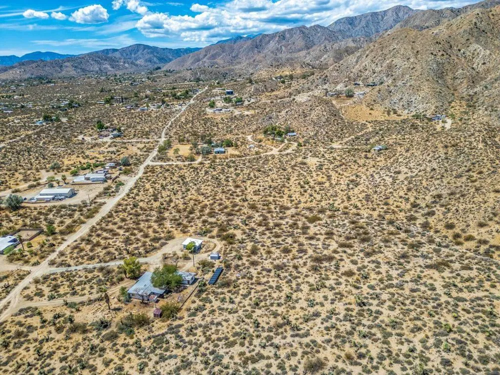 51944 Northridge Road Morongo Valley, CA 92256