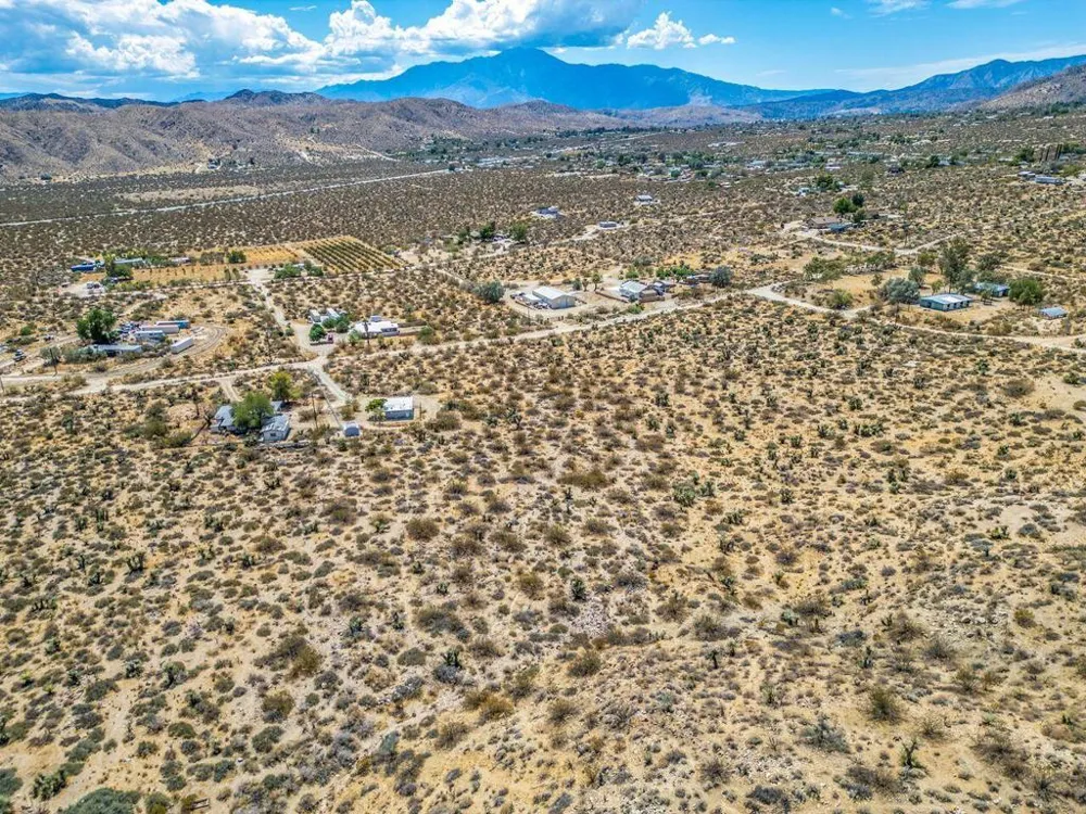 51944 Northridge Road Morongo Valley, CA 92256