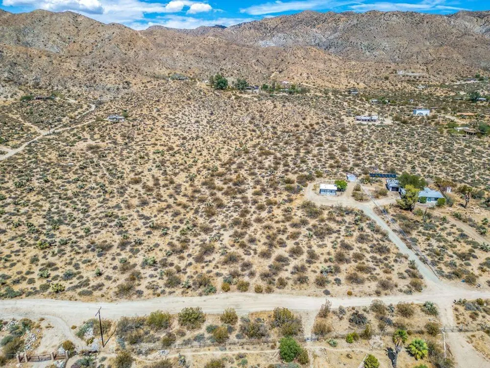 51944 Northridge Road Morongo Valley, CA 92256