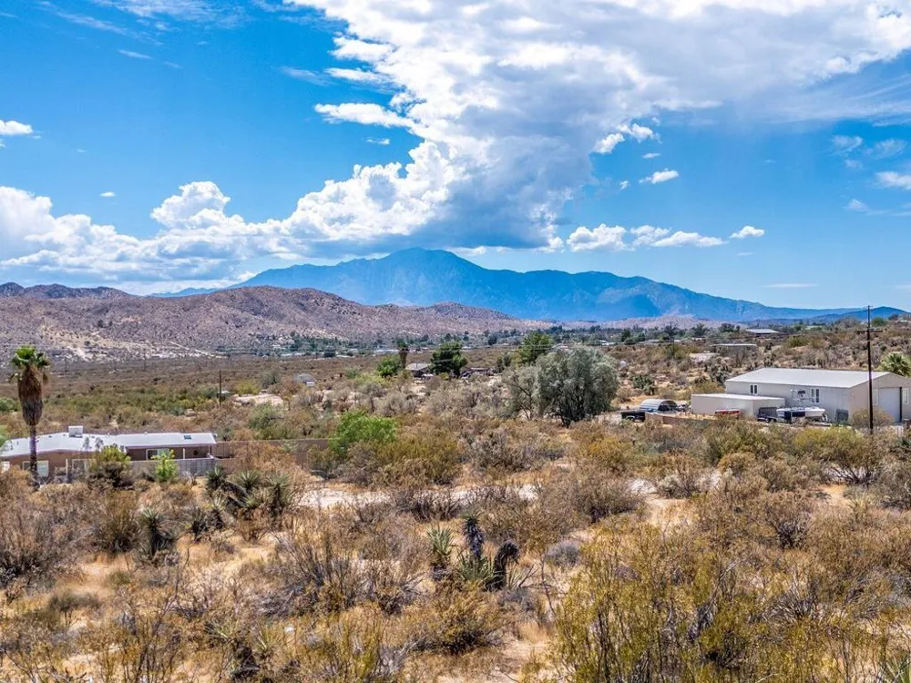 51944 Northridge Road Morongo Valley, CA 92256