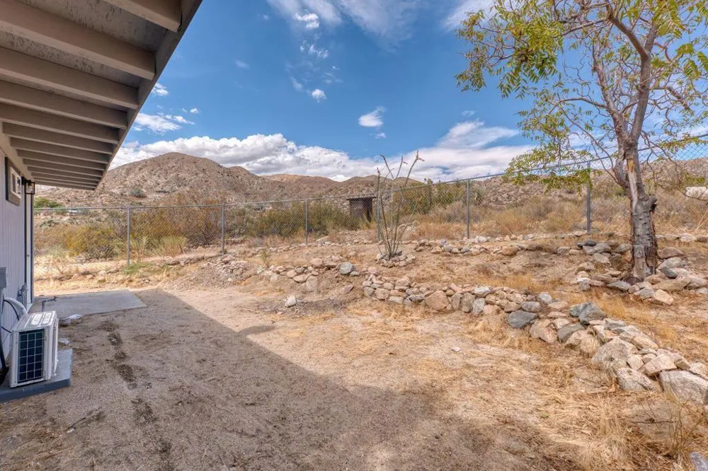 51944 Northridge Road Morongo Valley, CA 92256