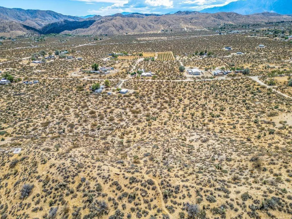 51944 Northridge Road Morongo Valley, CA 92256