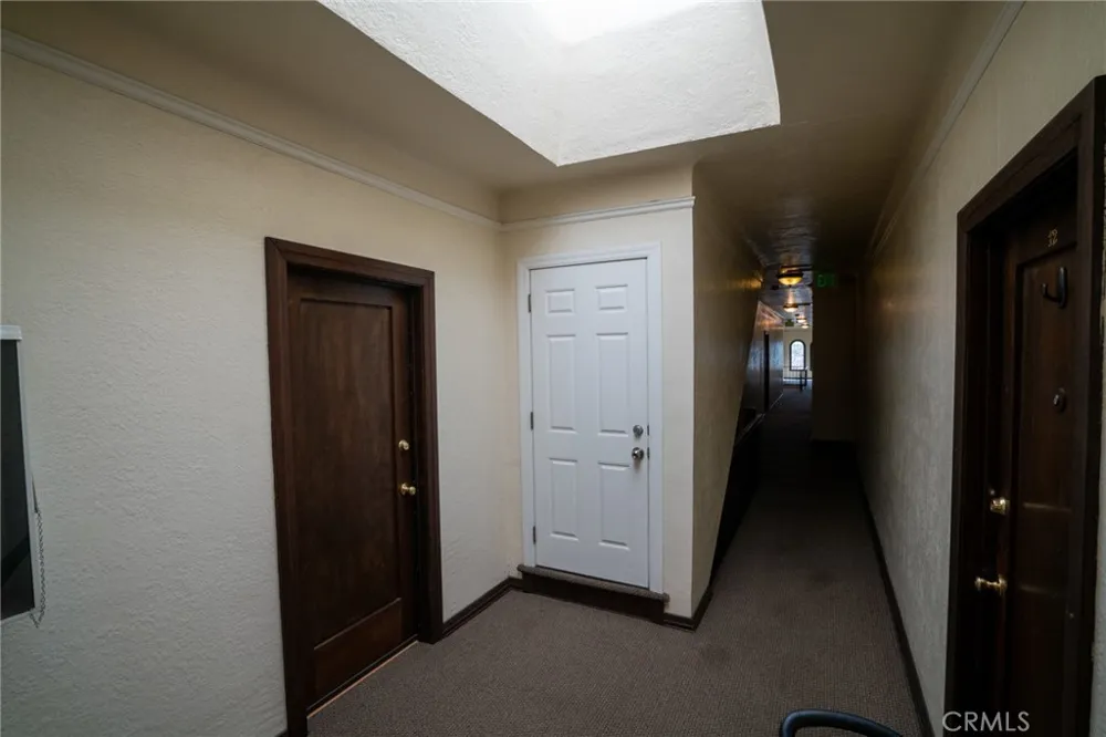 2059 Cedar Avenue Long Beach, CA 90806