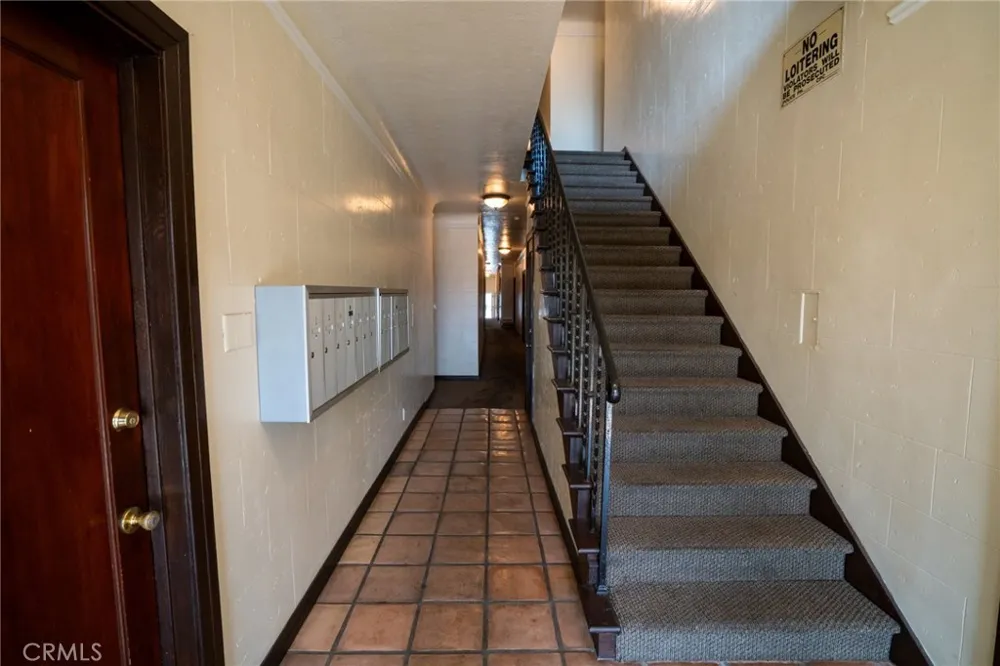 2059 Cedar Avenue Long Beach, CA 90806