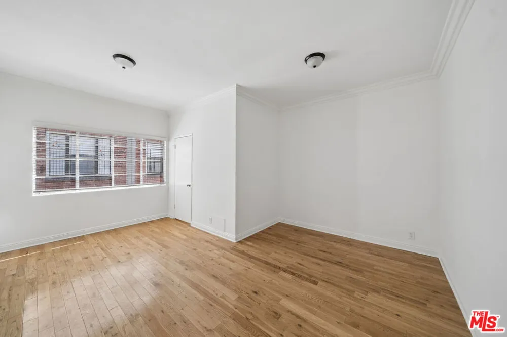 1811 Wilcox Avenue #9 Hollywood, CA 90028