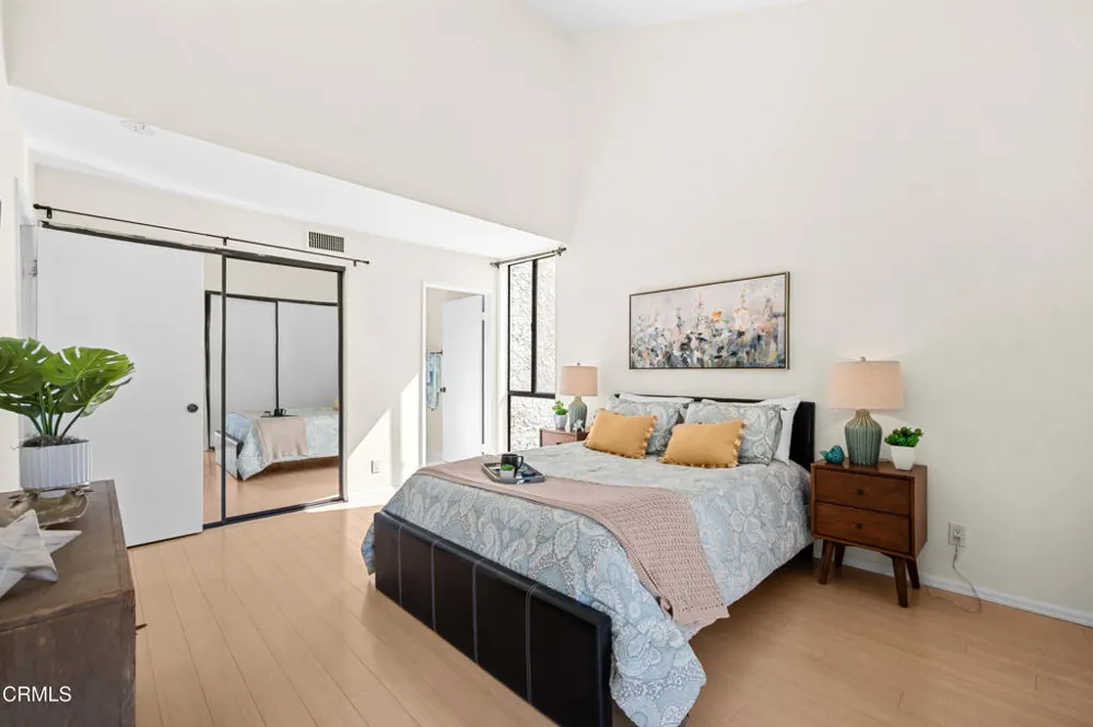 4239 Via Arbolada #308 Los Angeles, CA 90042