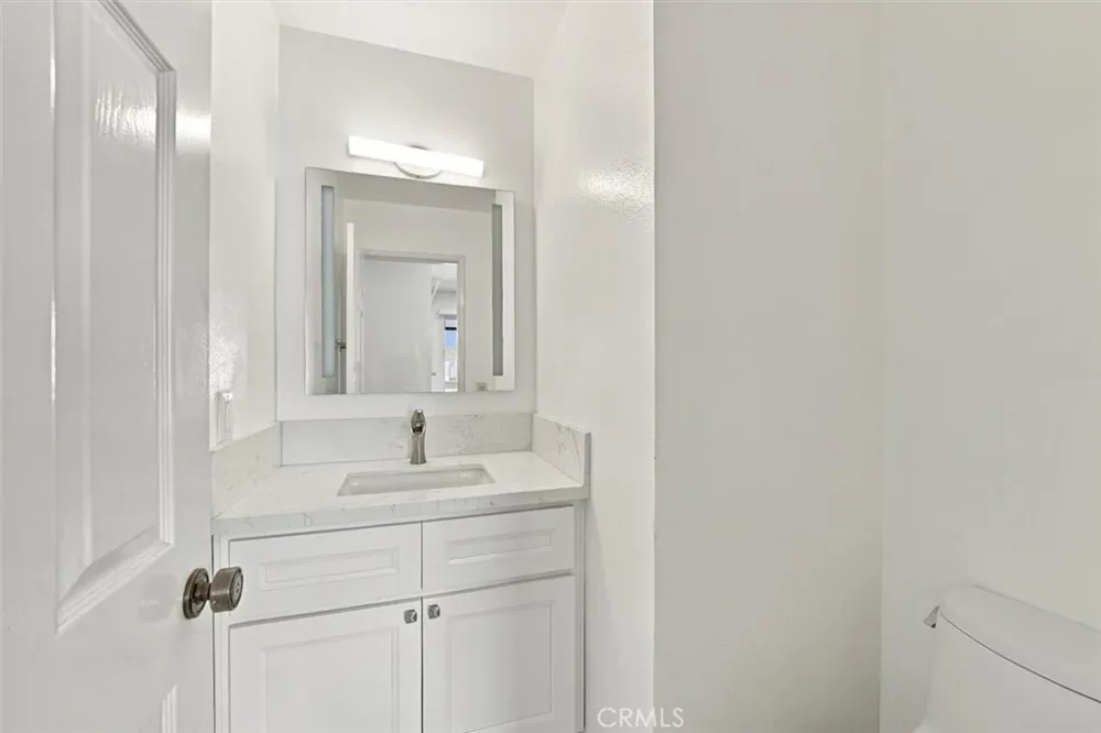 2595 Plaza Del Amo #420 Torrance, CA 90503