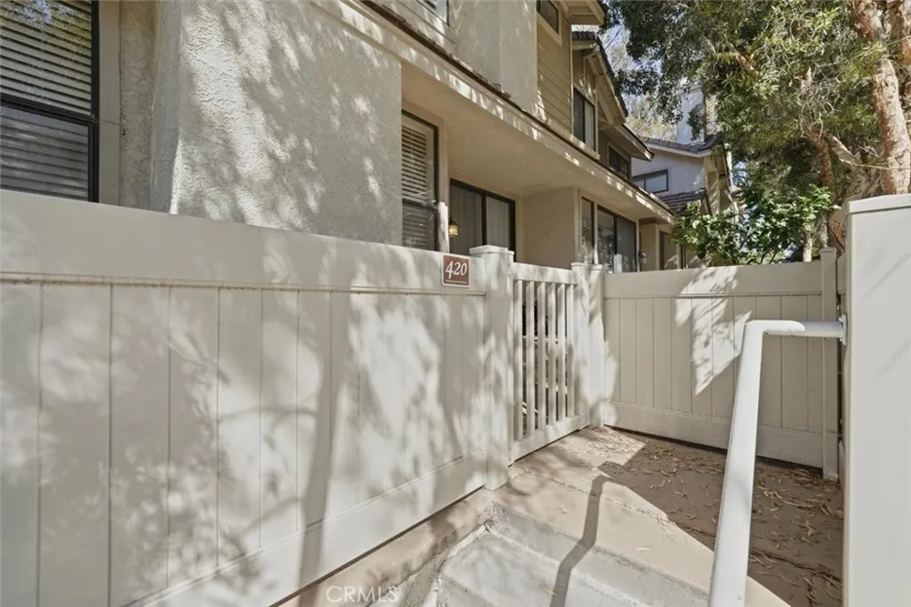 2595 Plaza Del Amo #420 Torrance, CA 90503