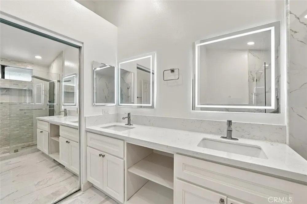 2595 Plaza Del Amo #420 Torrance, CA 90503