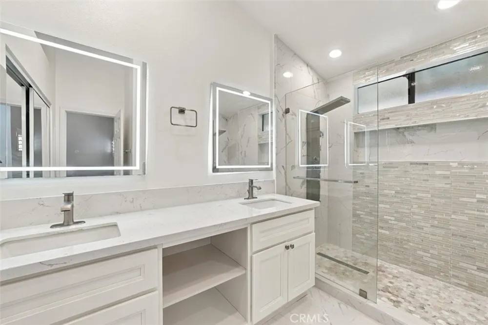 2595 Plaza Del Amo #420 Torrance, CA 90503