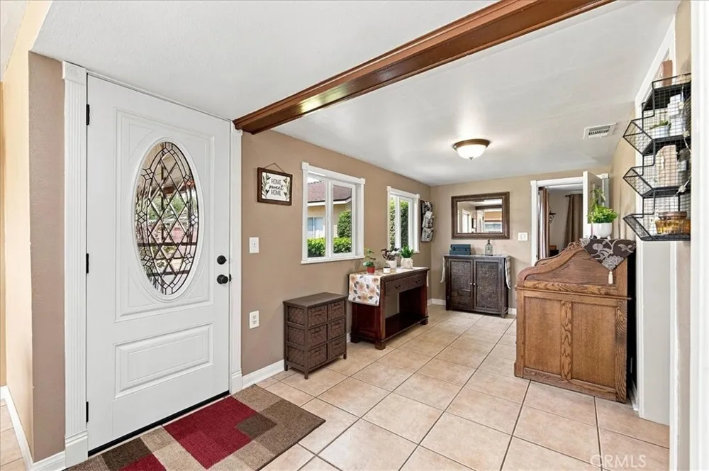 5105 Golden Riverside, CA 92505