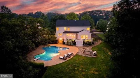 22082 WATER RUN COURT