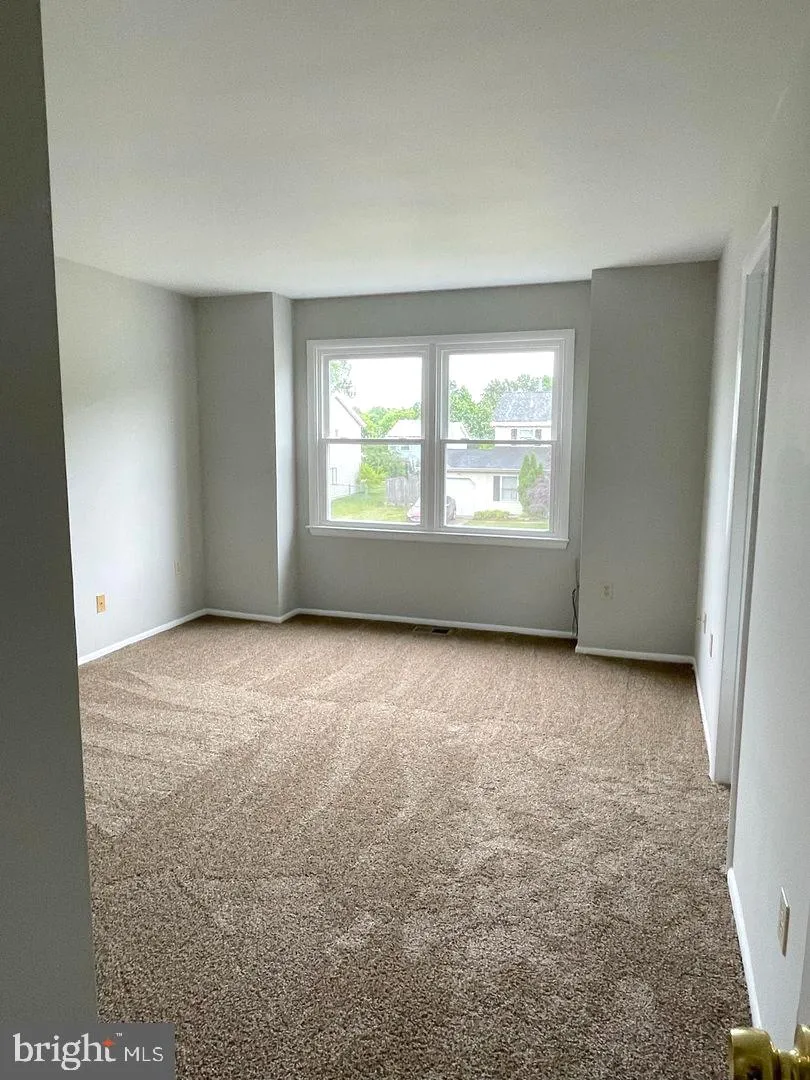 9 WELLINGTON DRIVE Newark, DE 19702