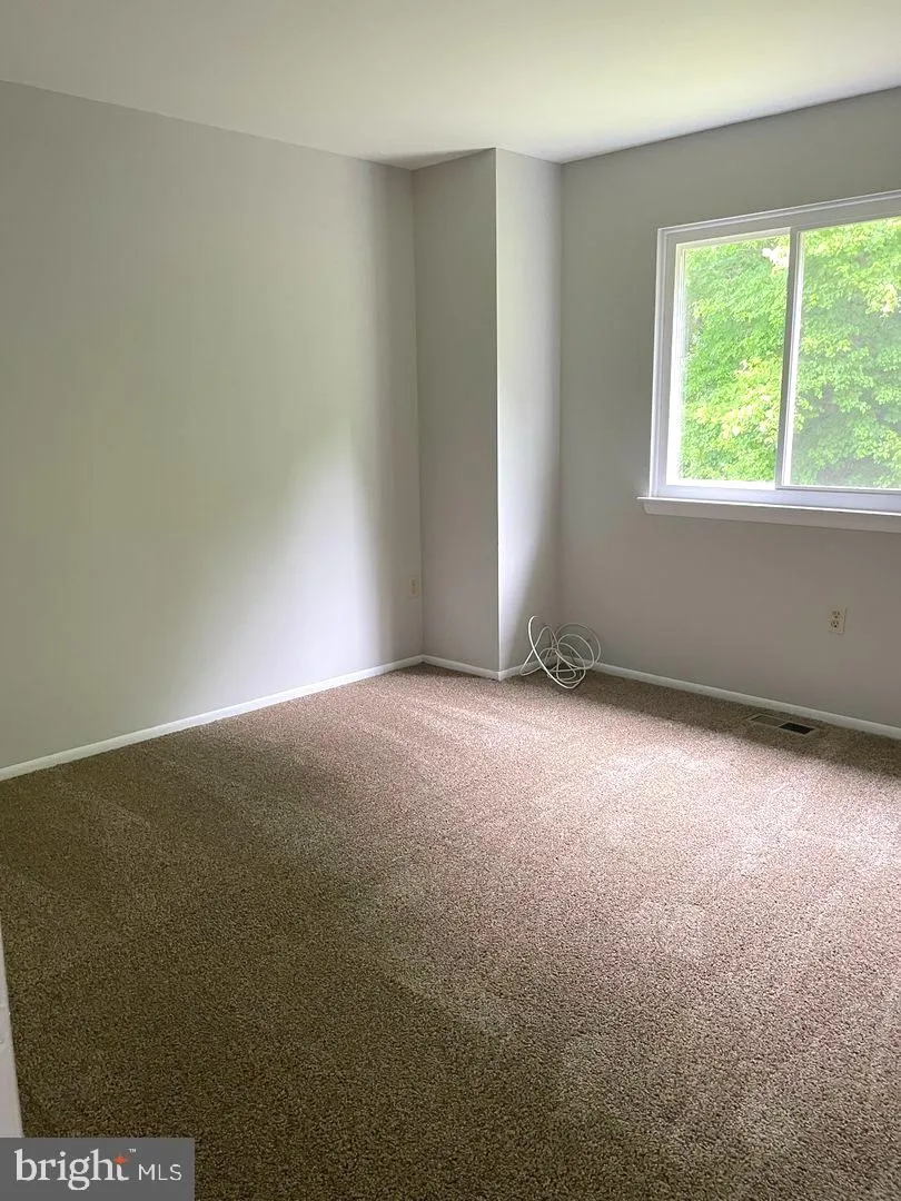 9 WELLINGTON DRIVE Newark, DE 19702