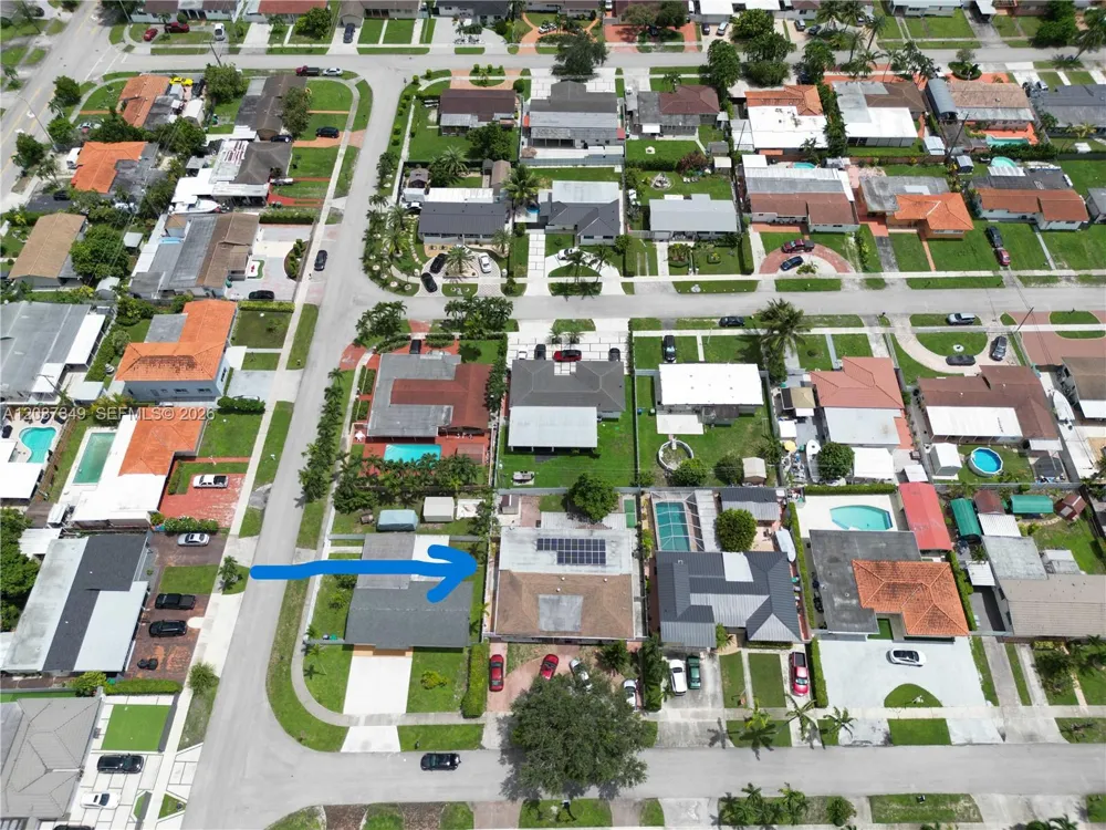 11231 NW 60th Ct Hialeah, FL 33012