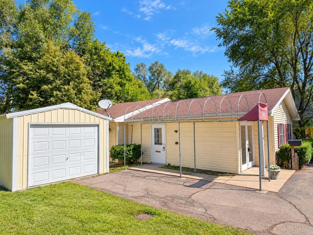 1707 Miller Road Kalamazoo, MI 49001