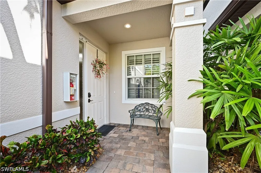 Hawthorne Dr #1201 Naples, FL 34113
