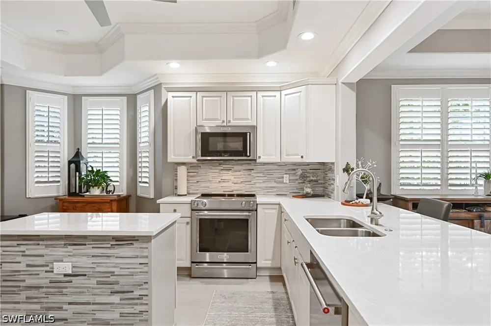 Hawthorne Dr #1201 Naples, FL 34113