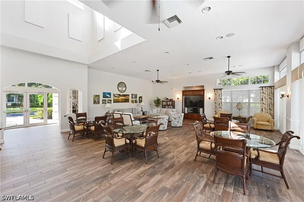 Hawthorne Dr #1201 Naples, FL 34113