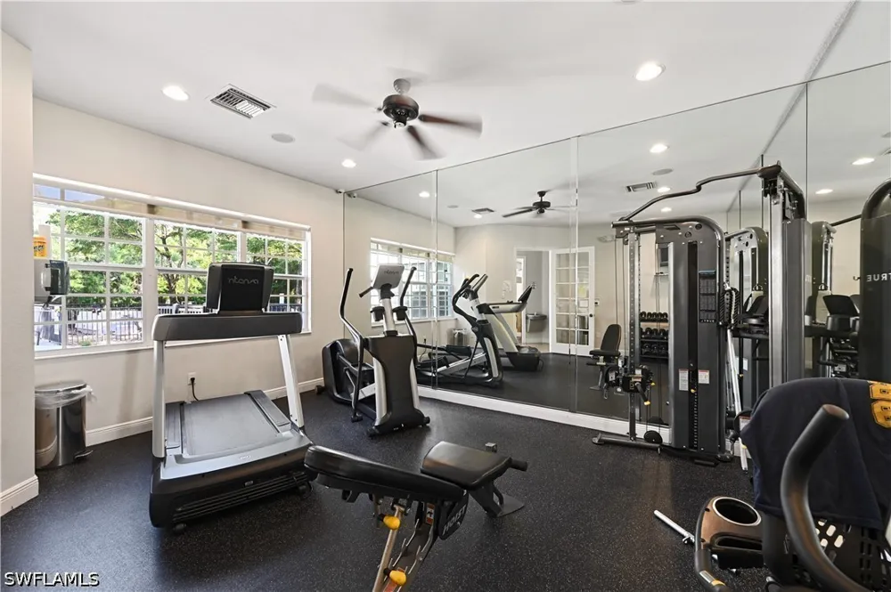 Hawthorne Dr #1201 Naples, FL 34113