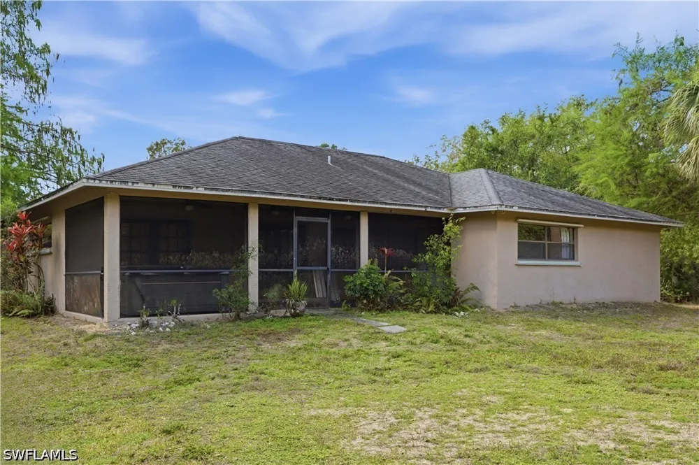 Bur Oaks Lane Naples, FL 34119