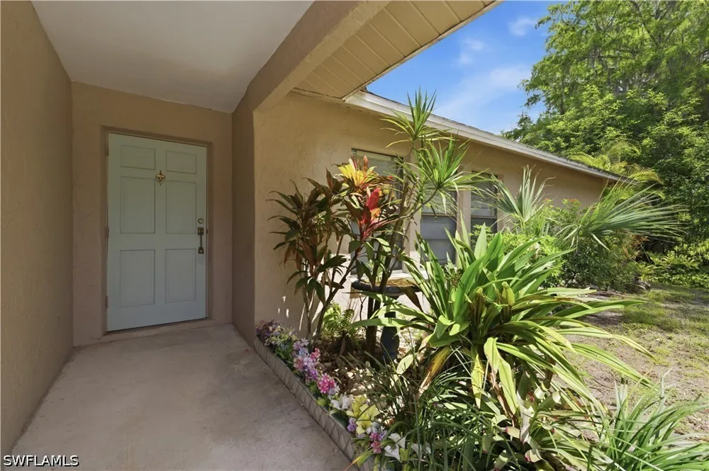 Bur Oaks Lane Naples, FL 34119