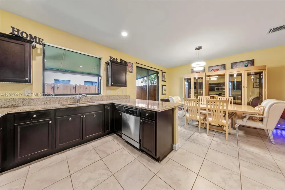 11461 SW 253rd St Homestead, FL 33032