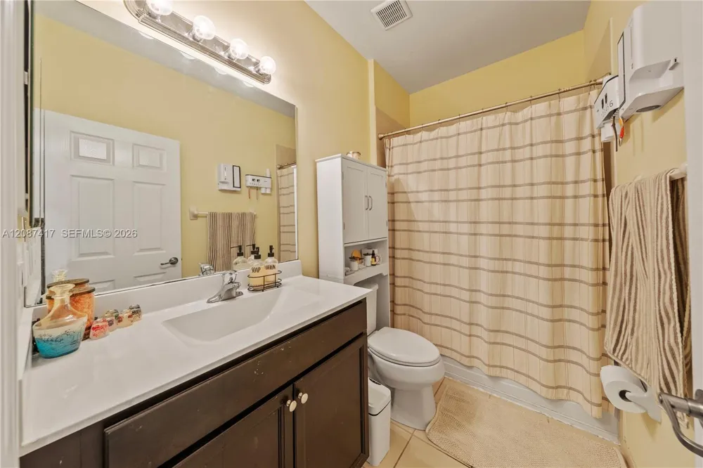 11461 SW 253rd St Homestead, FL 33032