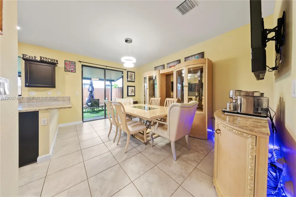 11461 SW 253rd St Homestead, FL 33032