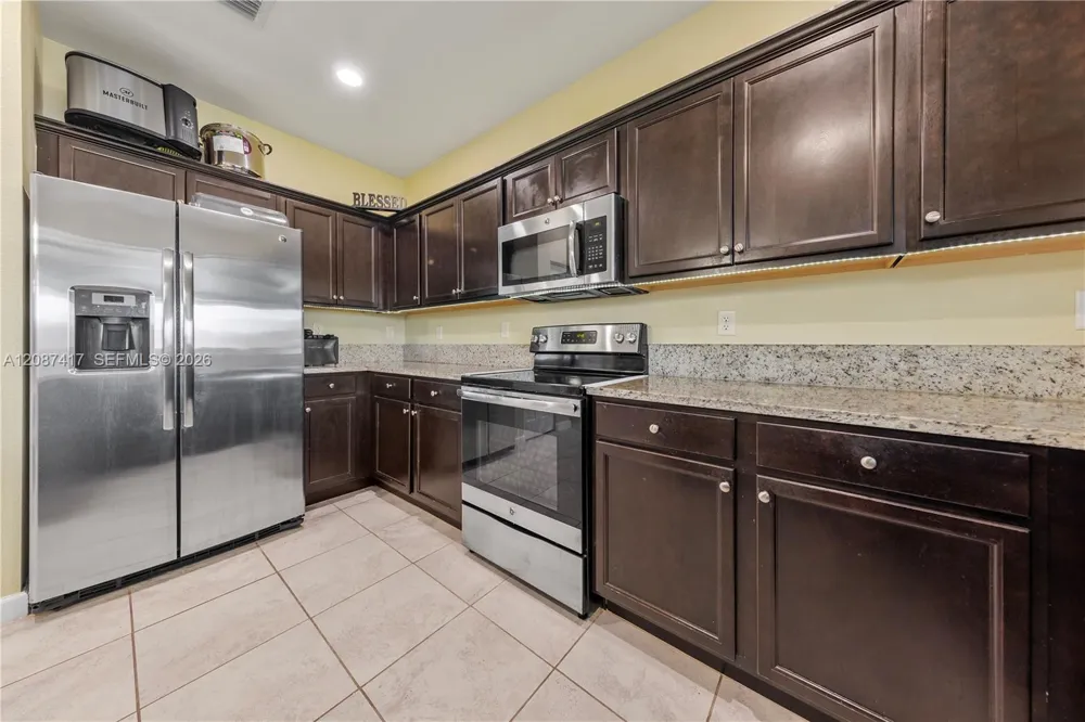 11461 SW 253rd St Homestead, FL 33032