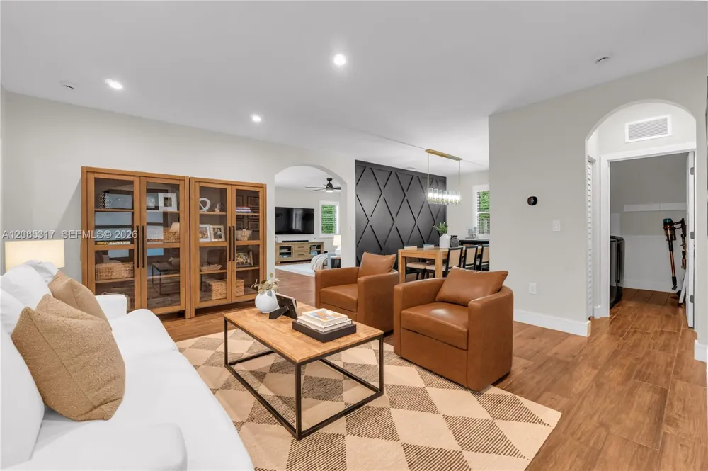 15255 SW 173rd St Miami, FL 33187