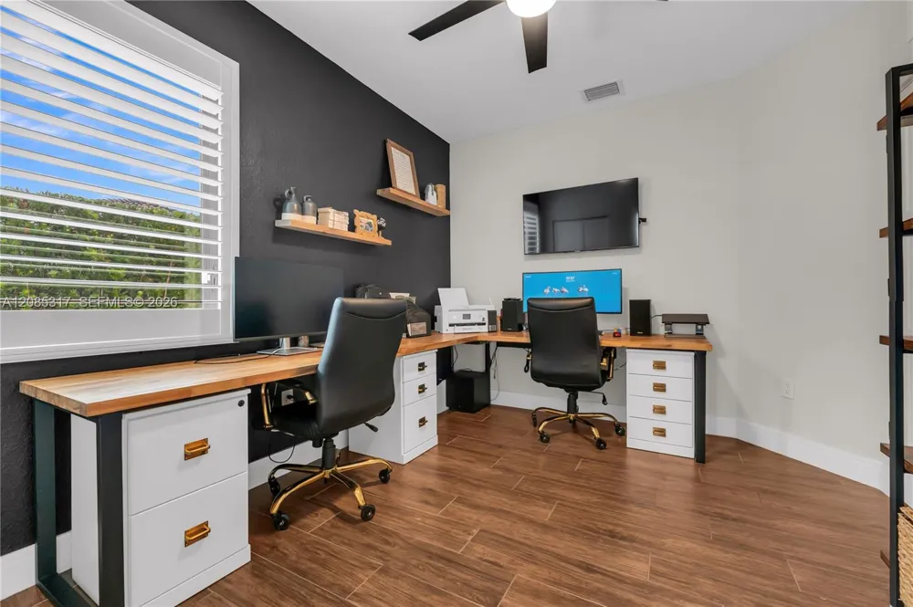 15255 SW 173rd St Miami, FL 33187