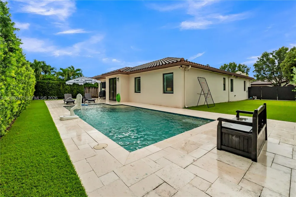 15255 SW 173rd St Miami, FL 33187