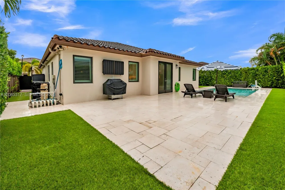 15255 SW 173rd St Miami, FL 33187