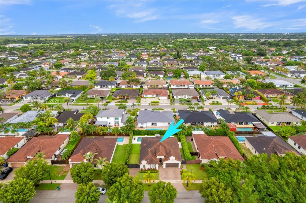 15255 SW 173rd St Miami, FL 33187