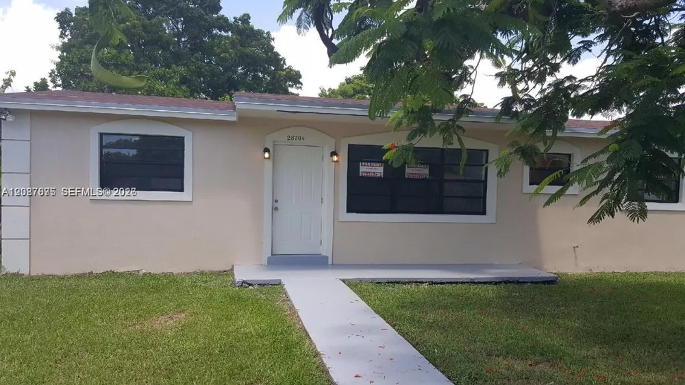28704 SW 147th Pl Homestead, FL 33033
