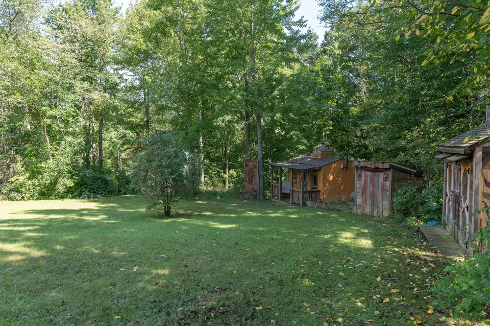 5749 Pioneer Road Osseo, MI 49266