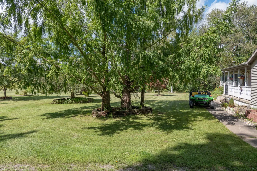 5749 Pioneer Road Osseo, MI 49266