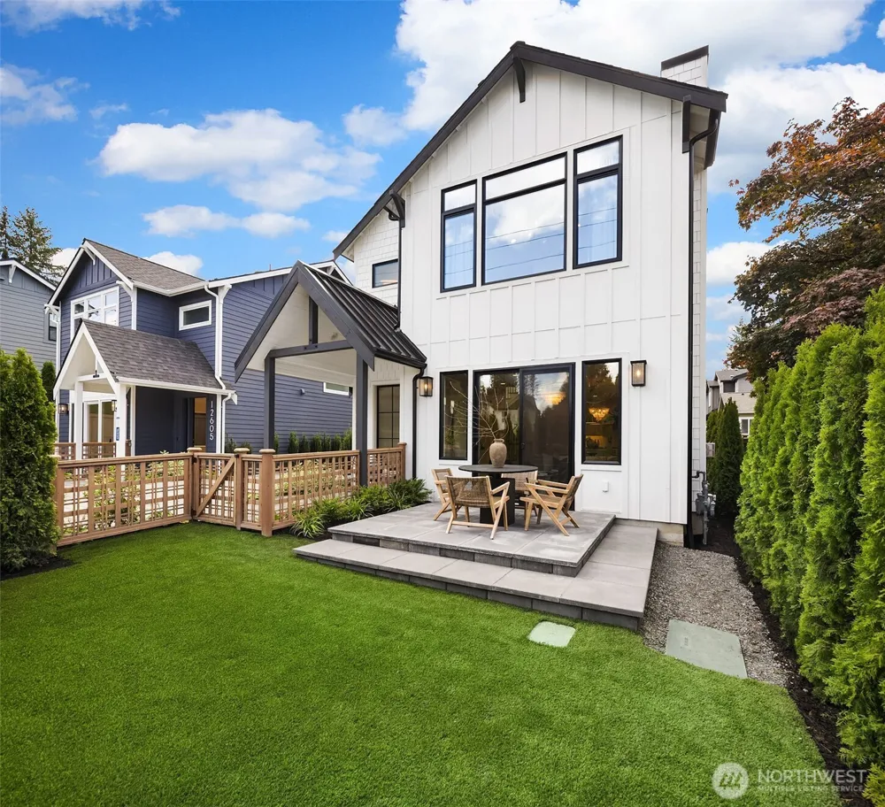 12601 NE 80th Street Kirkland, WA 98033