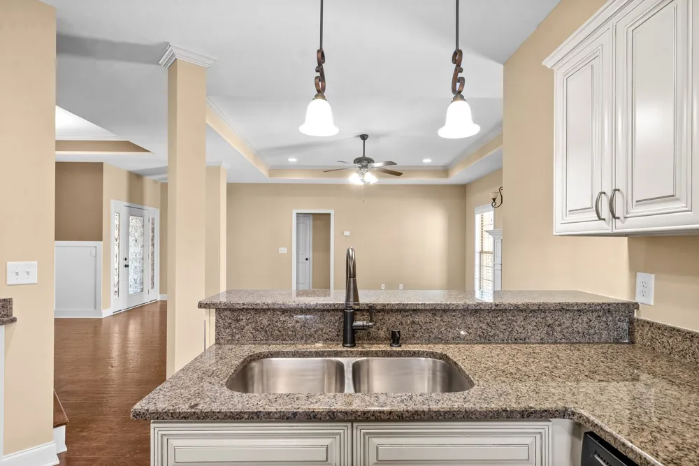 3176 Porter Hills Dr Clarksville, TN 37043
