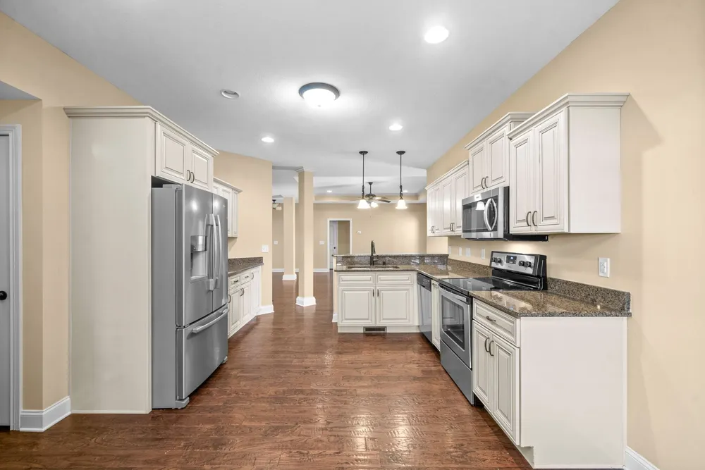3176 Porter Hills Dr Clarksville, TN 37043