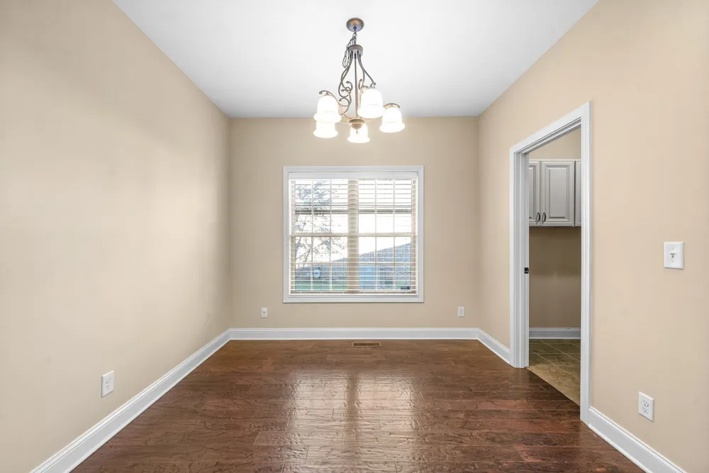 3176 Porter Hills Dr Clarksville, TN 37043