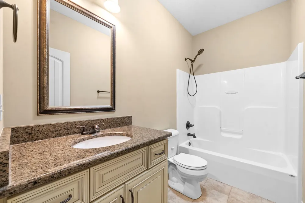 3176 Porter Hills Dr Clarksville, TN 37043