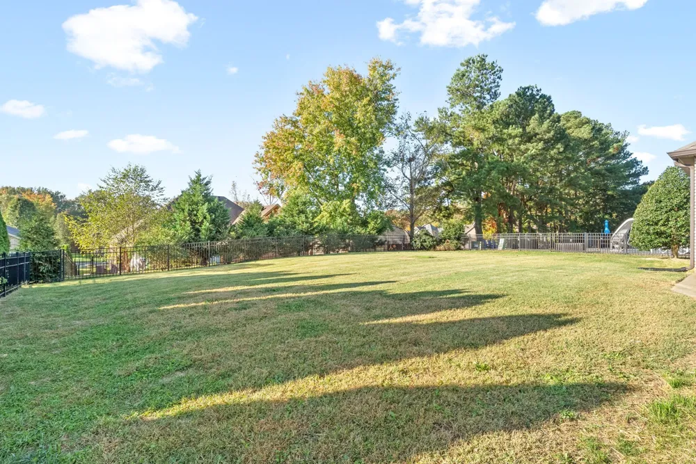 3176 Porter Hills Dr Clarksville, TN 37043