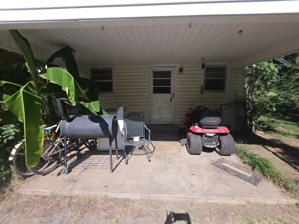 7110 Highway 18 S Hickory Valley, TN 38042