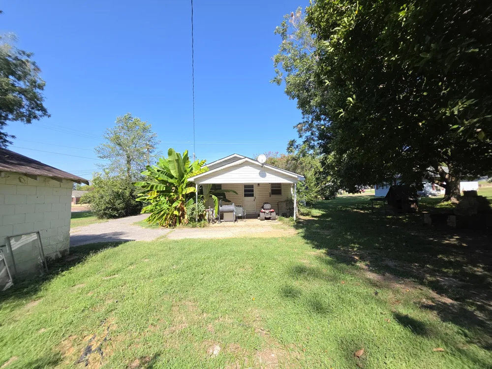 7110 Highway 18 S Hickory Valley, TN 38042